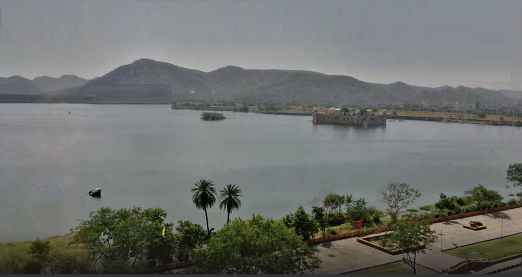 Regenta Central Jal Mahal, Dzsaipur Kültér fotó